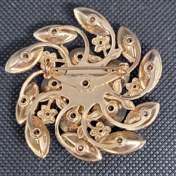 Vintage Luxe 1950s Flower Swirl Rhinestone Brooch Pink Red Retro Statement - Picture 3 of 10